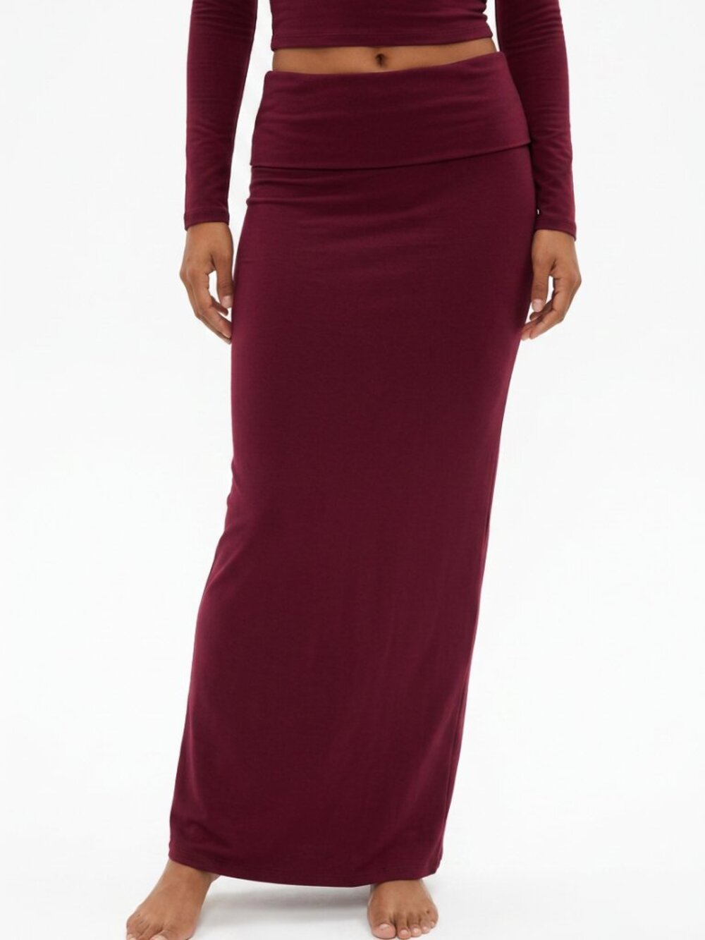 Burgundy ankle-length maxi skirt
